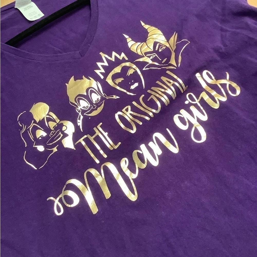 2XL “ORIGINAL MEAN GIRLS” T-SHIRT, PURPLE WITH GOLD FOIL VILLAINS - Picture 3 of 5